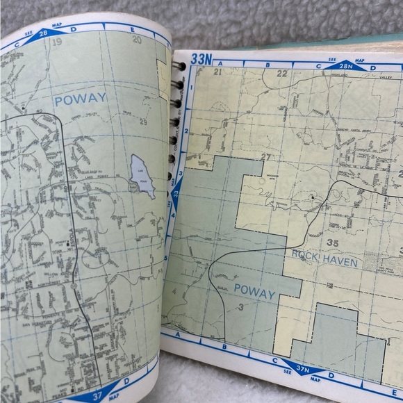 Thomas Guide San Diego Counties 1991 California spiral book - Picture 9 of 12